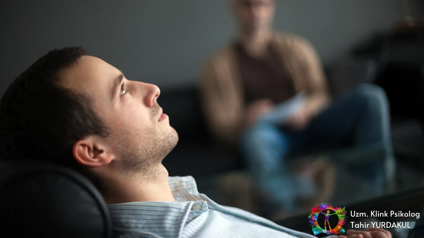 Dairesel Modelli BDT Terapisi ile Bilişsel Davranışçı Terapi Yaklaşımı